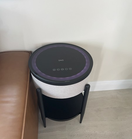 Bluetooth table speaker